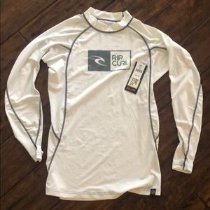 NWT Rip curl L/S rashguard